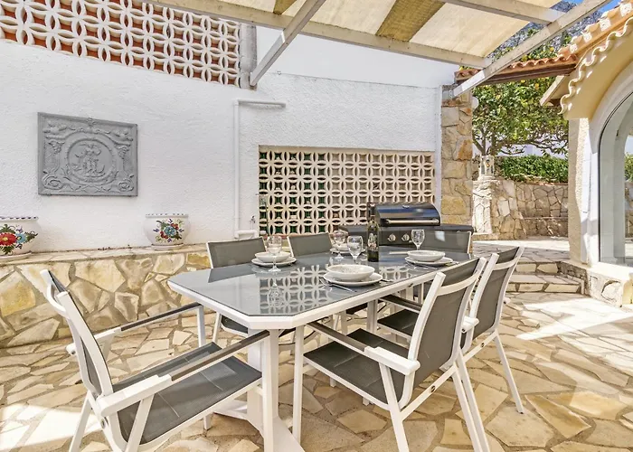 וילה Adriana דניה